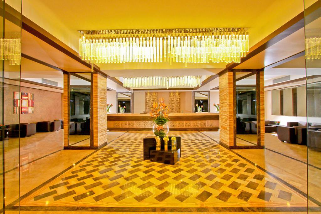 Prideinn Azure Westlands Hotel 4*